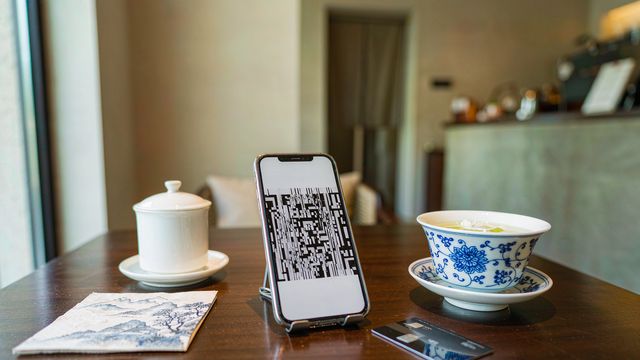How to Pay for a China Trip: Five Channels, Fees and Payment Milestones