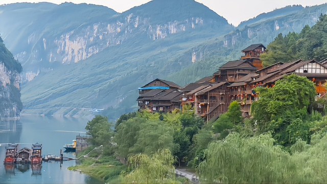 Chongqing 5 Days · A City Built on the Hills