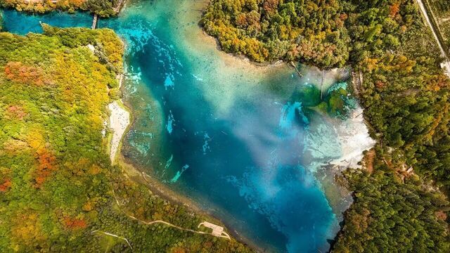 Mountains of Ba, Waters of Shu · Chengdu, Jiuzhaigou & Wulong 9 Days (Jiuzhaigou + Huanglong + Wulong Karst + Furong Cave + Wujiang Gallery + Mountain City Nights)