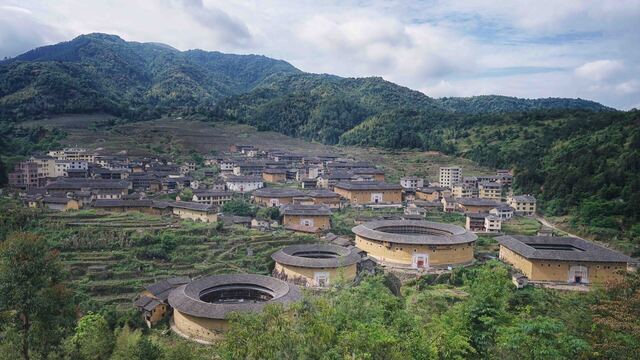 5-Day Fujian Tulou & Wuyishan Culture Tour