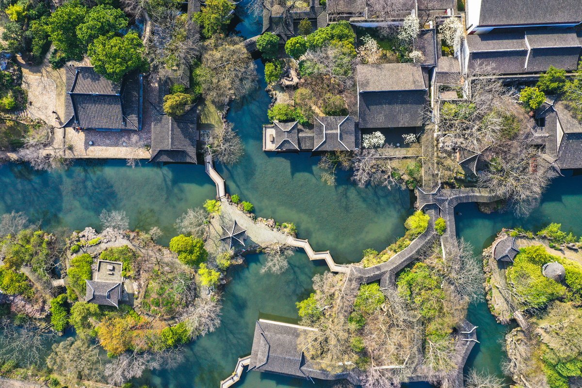 Hangzhou → Suzhou | gardens and water towns