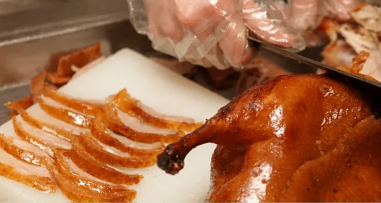 Taste traditional Beijing cuisine and get to know the city
