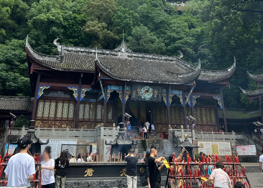Laojun Cave · Chinese blessing traditions