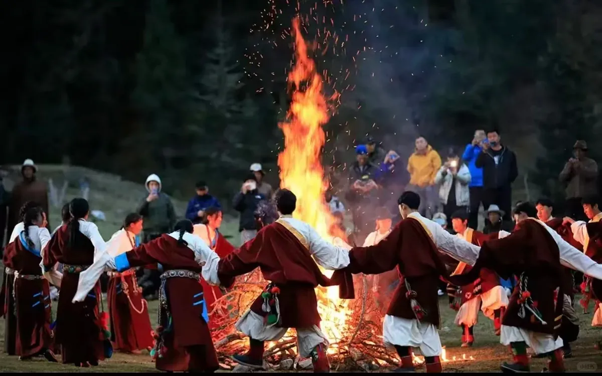 A plateau secret — faith beneath prayer flags and white stupas