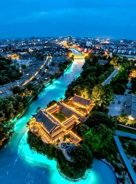 See the other side of an ancient waterworks — the “Blue Tears”