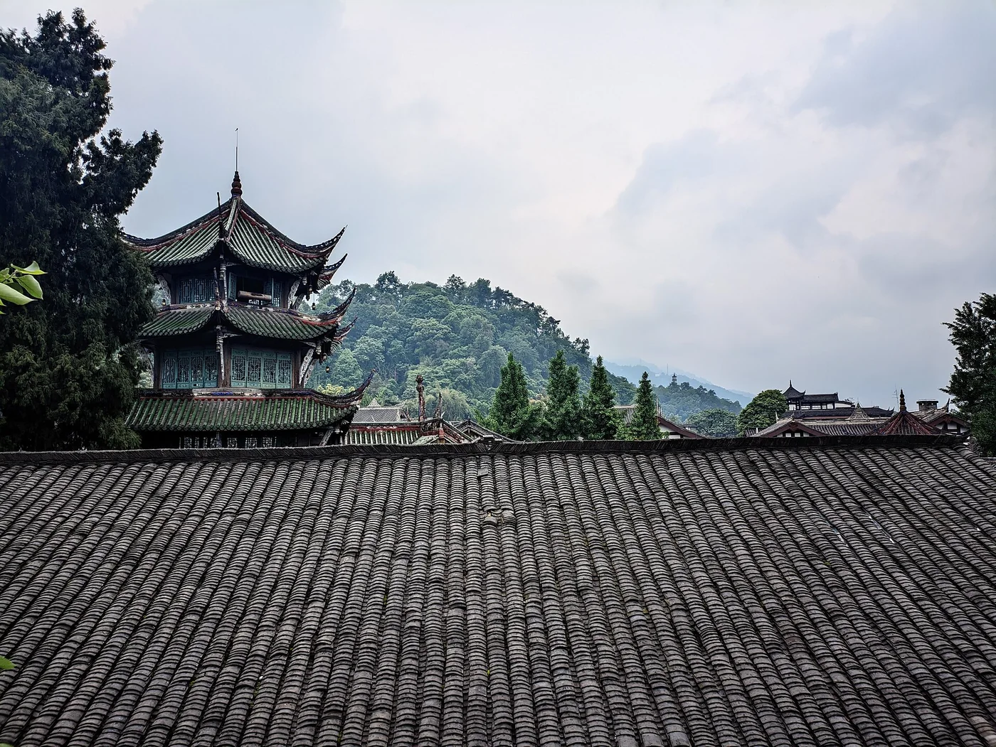 Muslim-friendly · Chengdu Huangcheng Mosque & Dujiangyan South Street Mosque