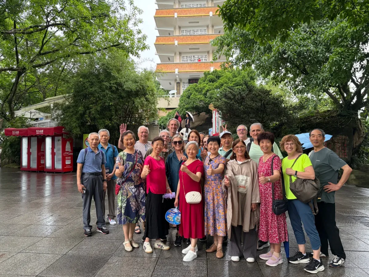 Kansheng Tower — a 360-degree panorama from the peak of the Mountain City
