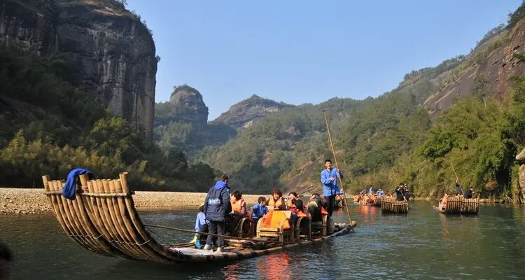 Drift down the Nine-Bend Stream on a bamboo raft