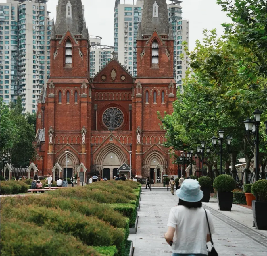 Xujiahui Cathedral — the greatest church of the Far East, core landmark of Xujiahui
