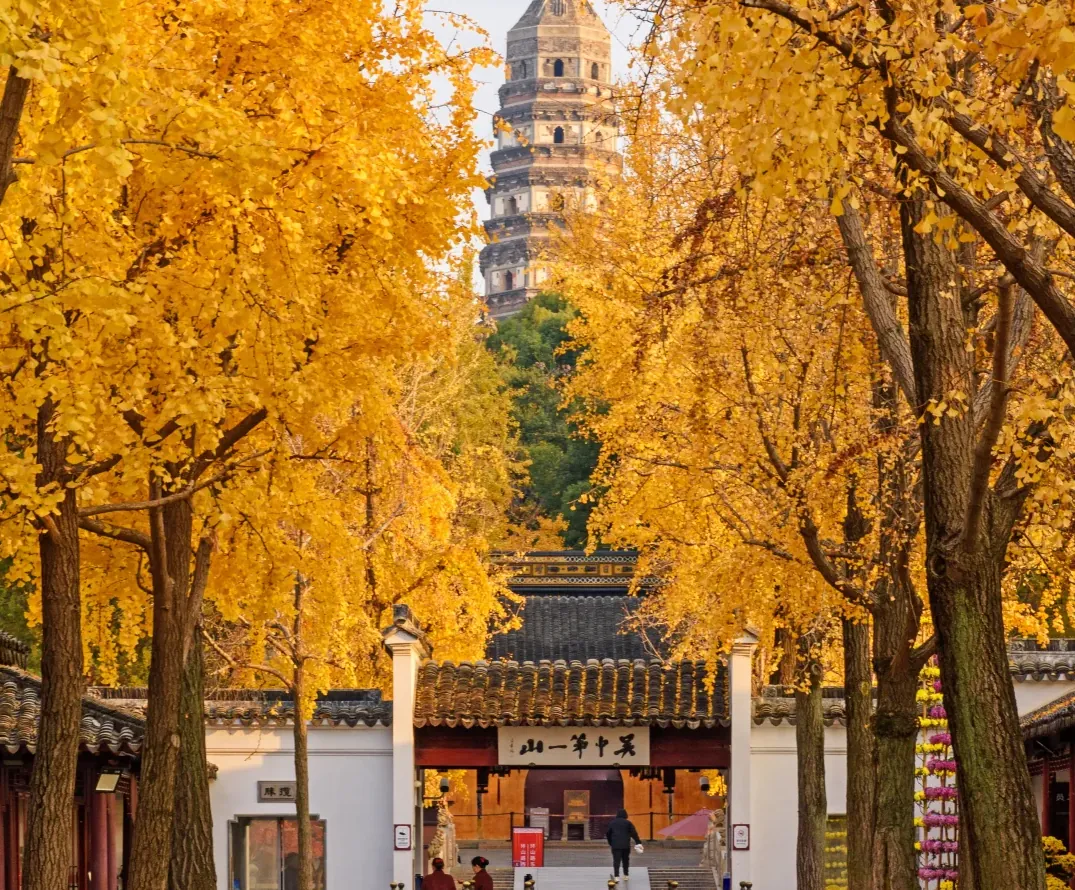 Yunyan Temple Pagoda — China's Leaning Tower of Pisa, standing for a thousand years