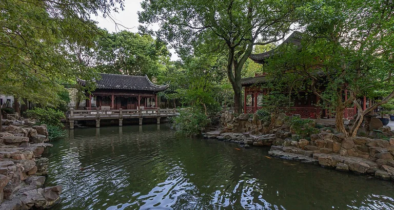 Savour the beauty of China's exquisite garden art