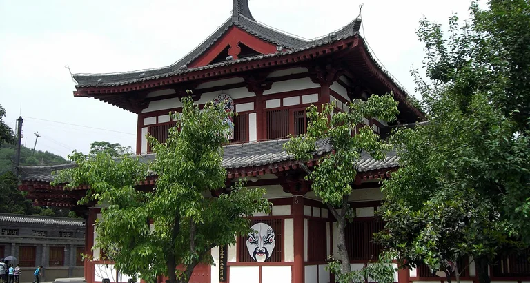 Meet Huaqing Palace