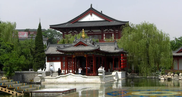 Meet Huaqing Palace