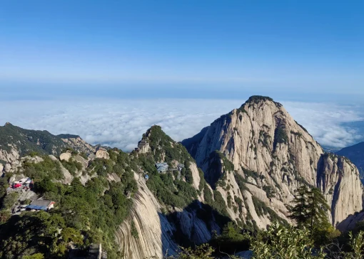 An immersive Huashan — the world's most precipitous mountain