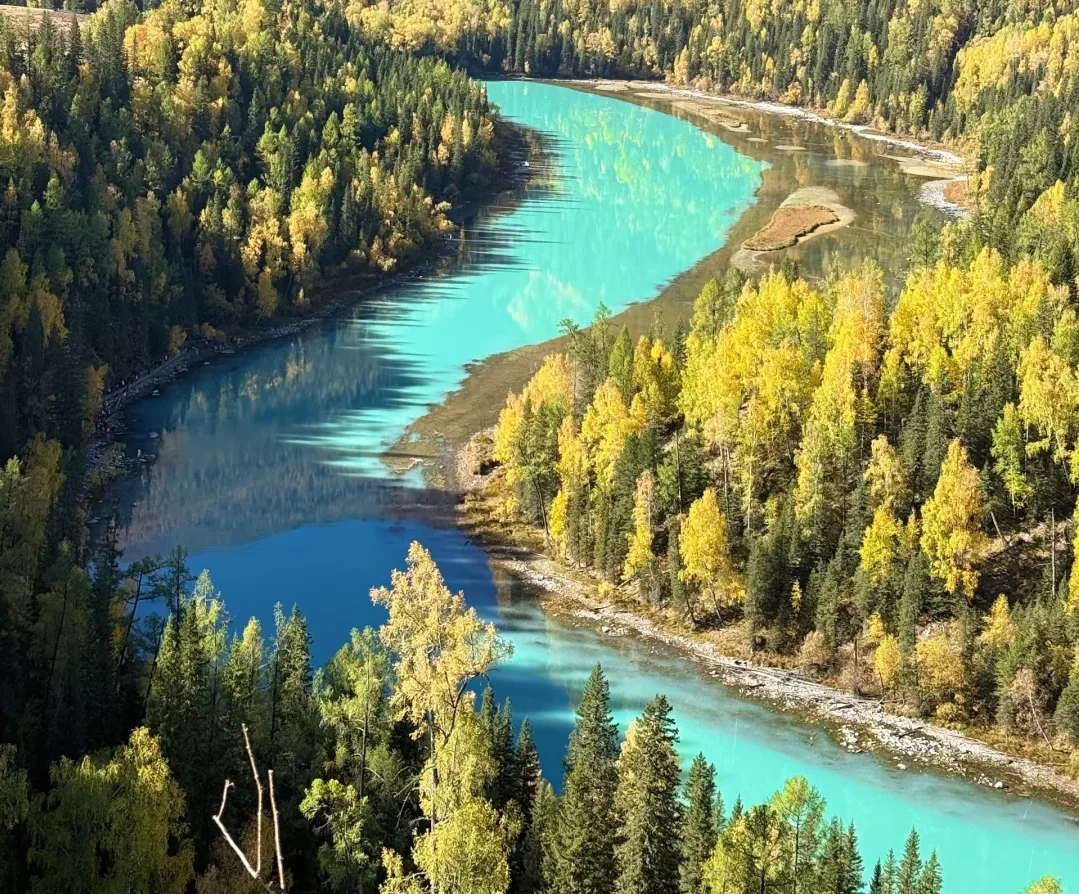 Splendid Three Lakes · 8 Days Xinjiang North Loop (Tianchi Lake + Hemu + Kanas + World Devil City + Sayram Lake)