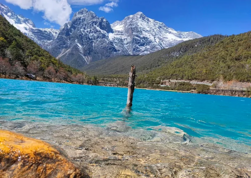 Jade Dragon Snow Mountain · Glacier Park and Blue Moon Valley