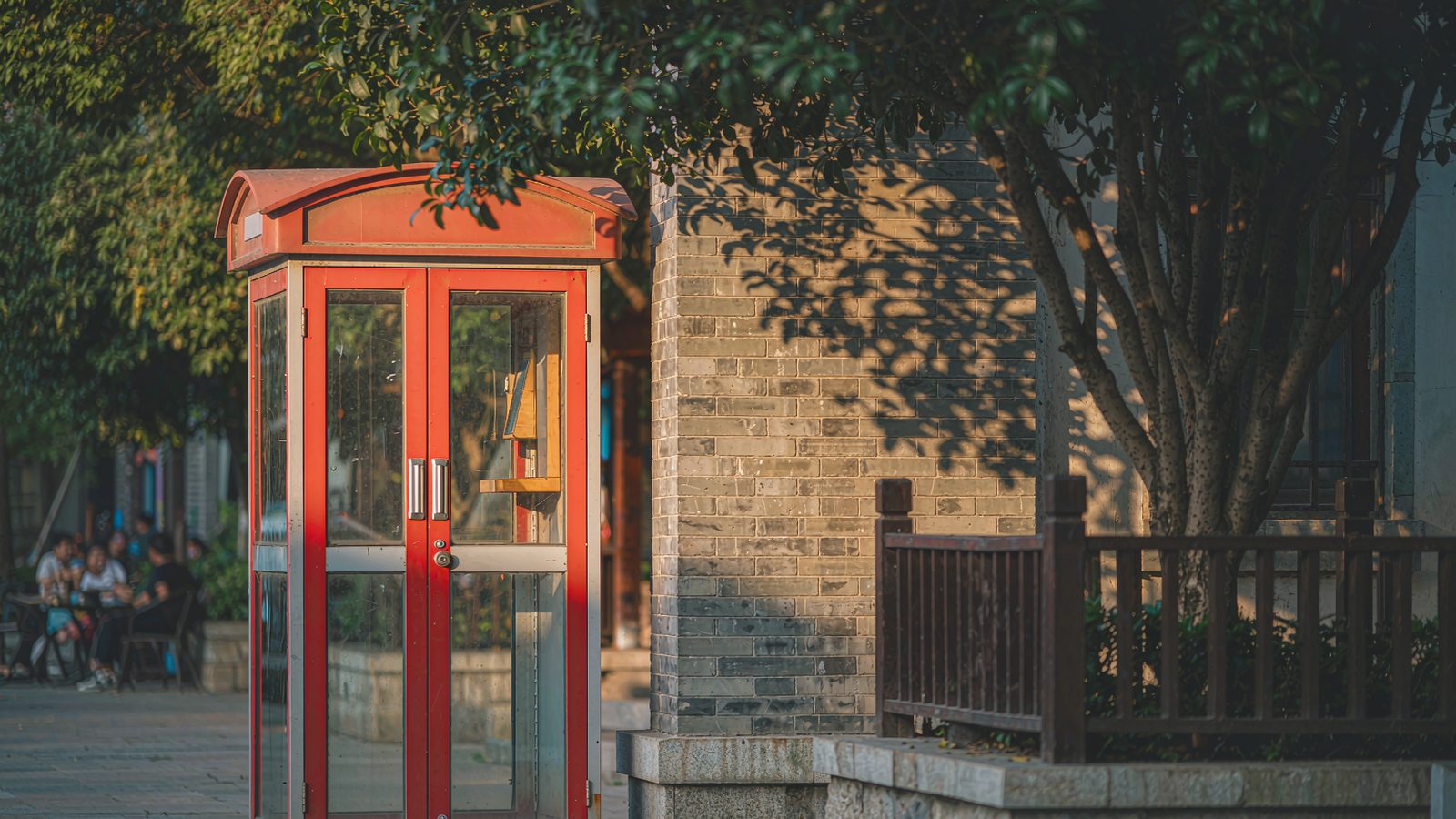 How to Make a Phone Call in China: International, Domestic and Mobile Dialling Explained